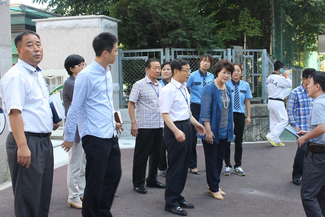 호동초등학교 앞 횡단보도 및 신호등 등 이설요구 민원 현장2