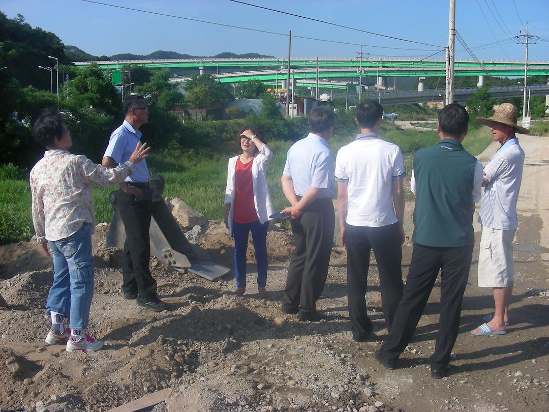 자일동 변전소 이전에 따른 도로개설 관련 민원 등 현장 확인 3