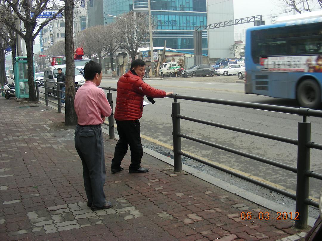 의정부역 인근 상가 앞 휀스 설치 관련 민원현장 확인2