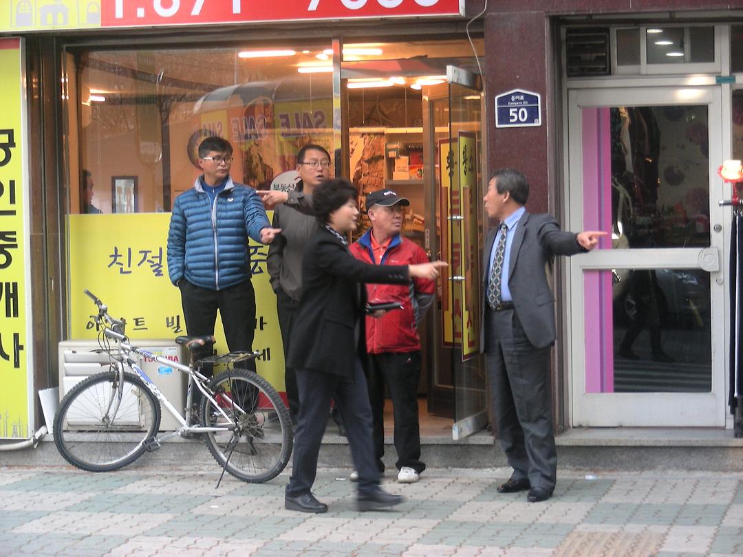 의정부동 고시원 건축허가, 의정부서초등학교 사거리 버스정류장 표지판 이전 등 민원현장 확인3