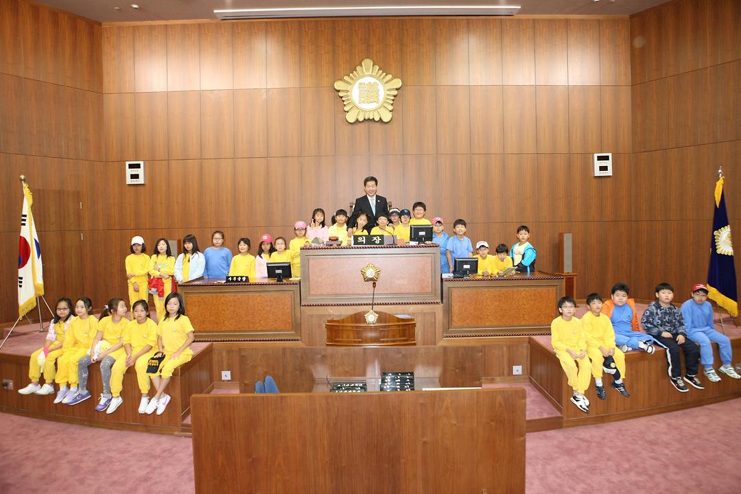 신곡초등학교 시의회 방문4
