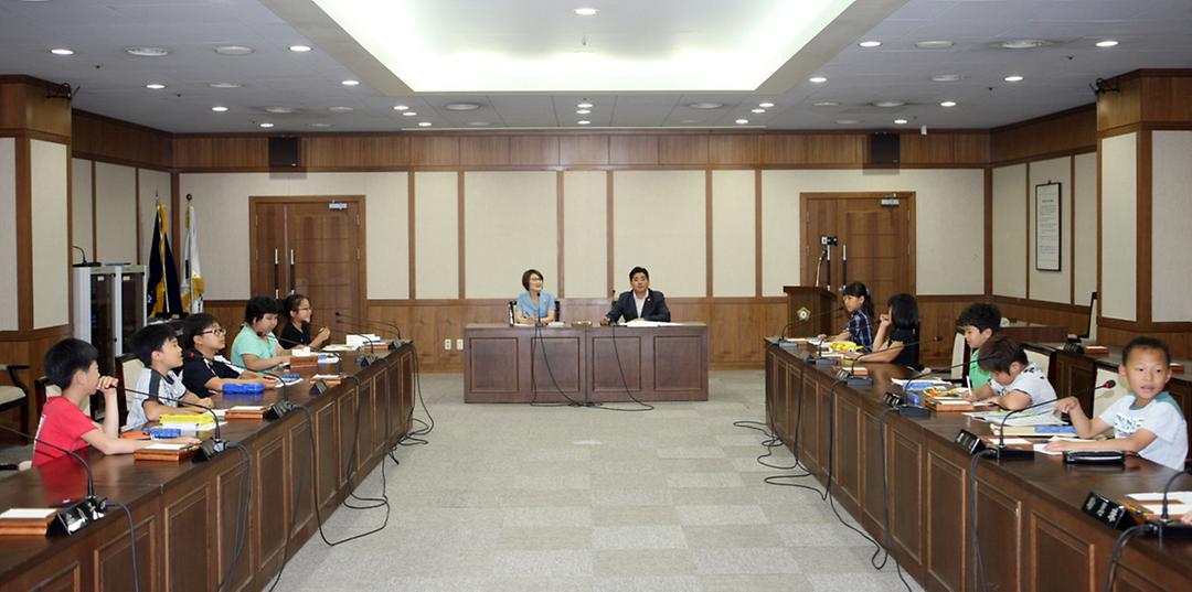 고산초등학교 4학년생, 의정부시의회 방문3