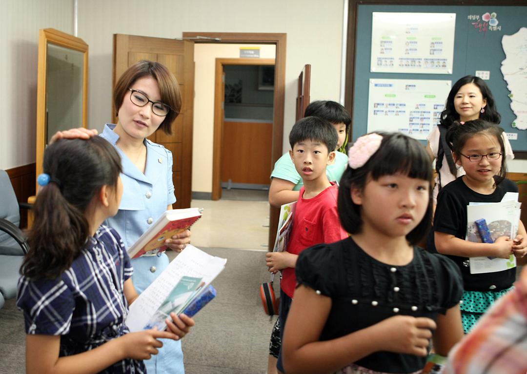 고산초등학교 4학년생, 의정부시의회 방문2