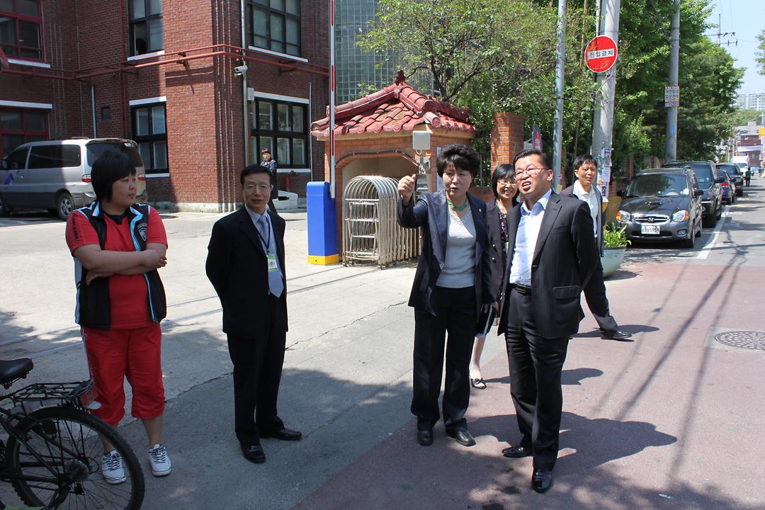 민원현장 확인 (의정부서초등학교 통학로)1