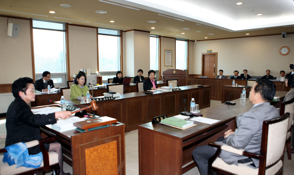 예산결산특별위원회, 제1회 추가경정예산안 심의  1