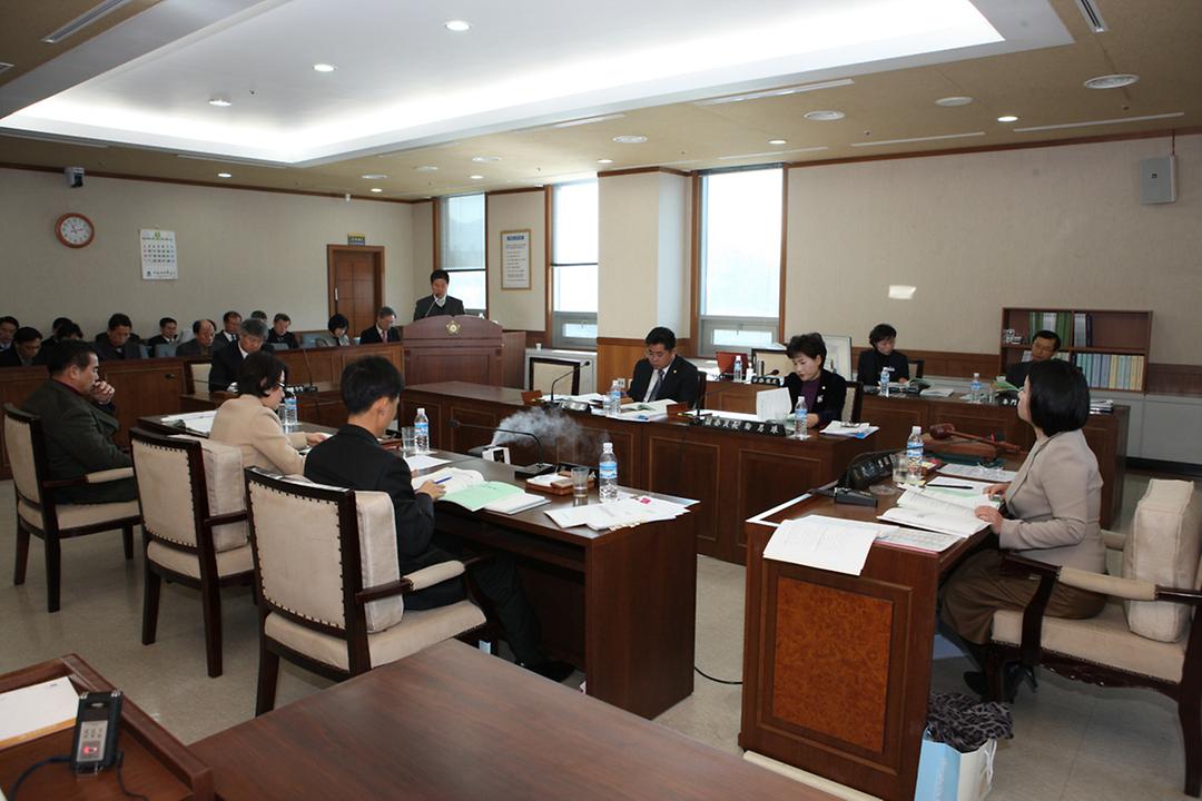 제198회 의정부시의회(임시회) 안건심의 및 새해 업무보고 청취2