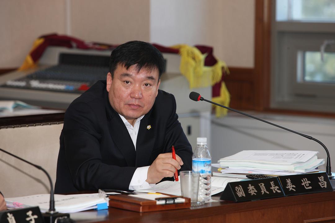 제198회 의정부시의회(임시회) 안건심의 및 새해 업무보고 청취2