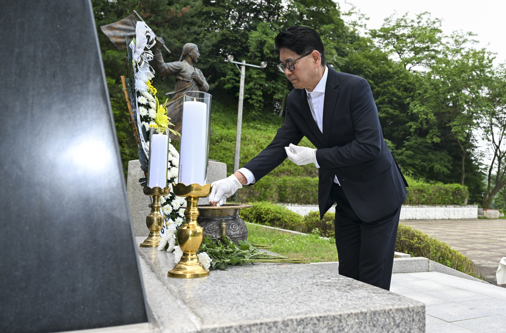 제10대 의정부시의회 현충탑 참배