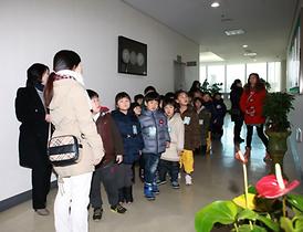 새시대어린이집 어린이 의정부시의회 방문