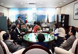 해외 우호도시 대표단 의회방문