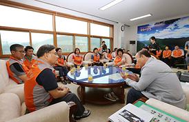 괴산군 수해복구 자원봉사 구슬땀 흘려