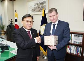 우호도시 러시아 비로비잔시 대표단 의회방문