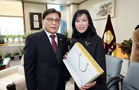 활발한 의정활동