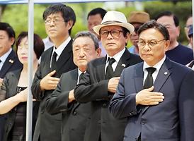 애향 공적비 제막 및 추모제