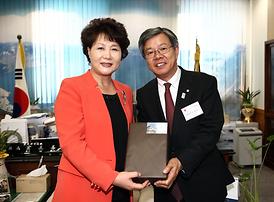 해외 우호도시 대표단 의회방문