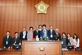 대만신죽고 의회방문