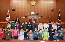 새시대어린이집 어린이 의정부시의회 방문