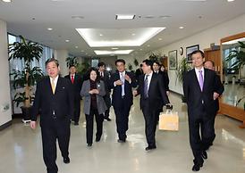 주한 타이페이 대표부 의회방문