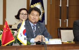 중국 단둥시 대표단 의회 방문