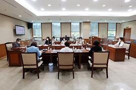 숲체험 및 산림치유 활성화를 위한 연구