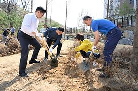 제78회 식목일 나무심기 행사
