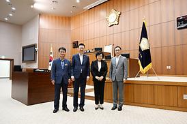 입법,법률 고문 위촉식