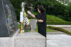 제10대 의정부시의회 현충탑 참배
