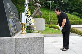 제10대 의정부시의회 현충탑 참배