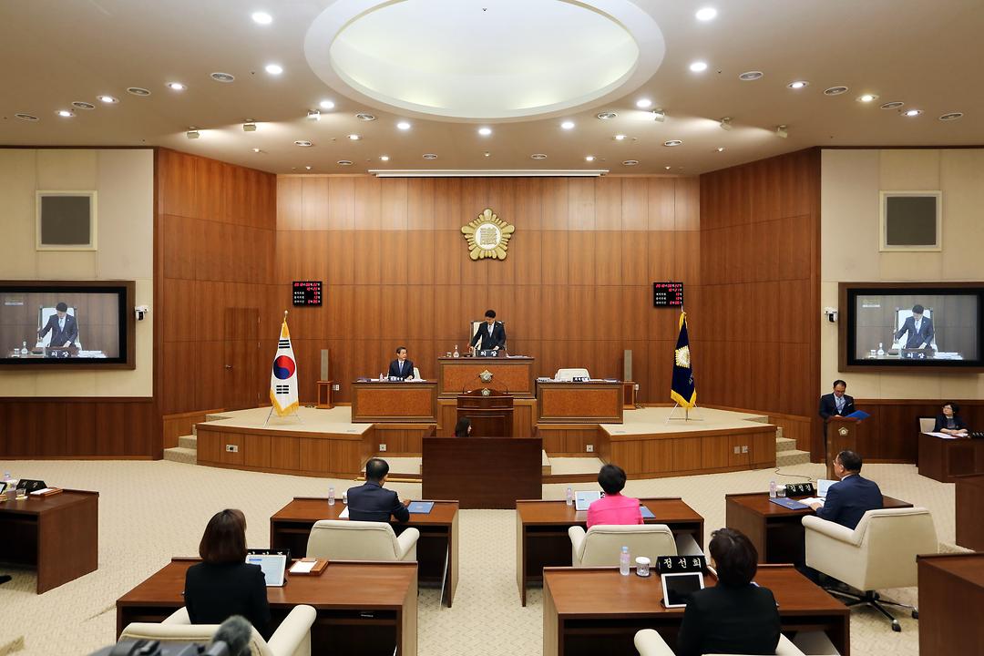 제8대 의정부시의회, 원구성 후 첫 임시회 개회3