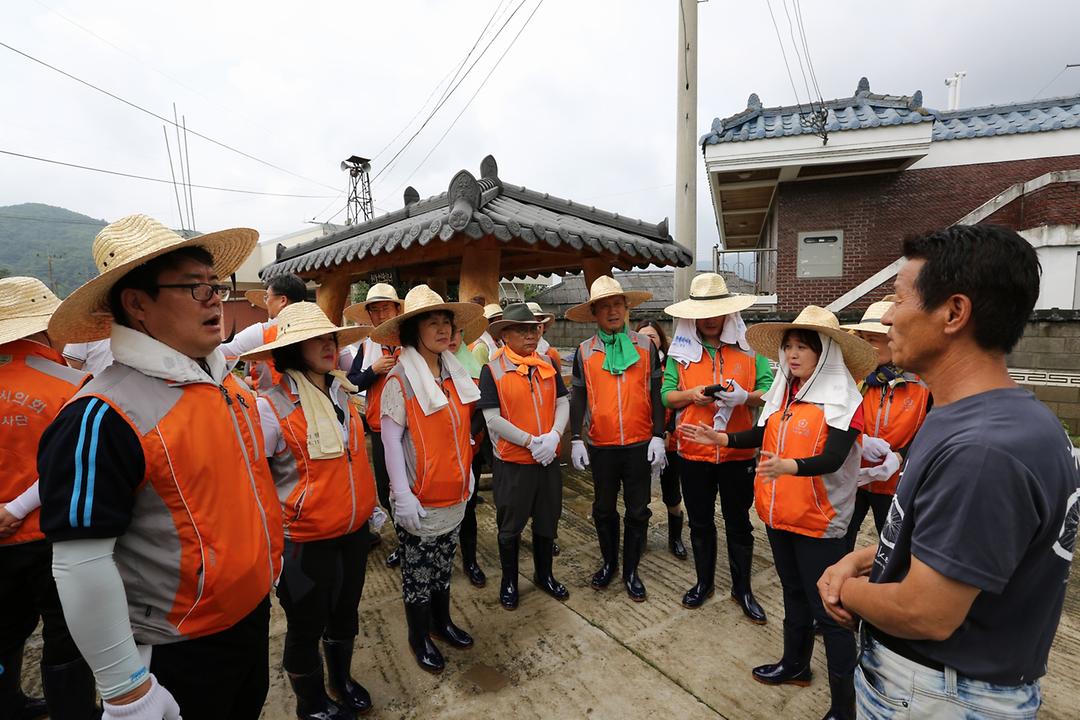 의정부시의회, 괴산군 수해 복구 지원3