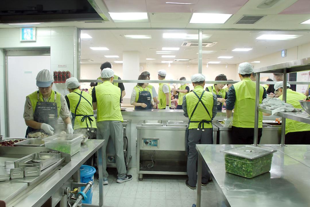 봉사활동으로 맞이하는 의정부시의회 개원 1주년3