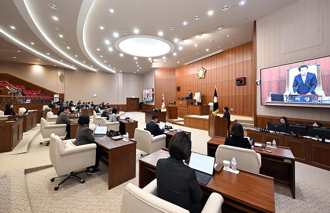 의정부시의회, 제335회 임시회 개회1