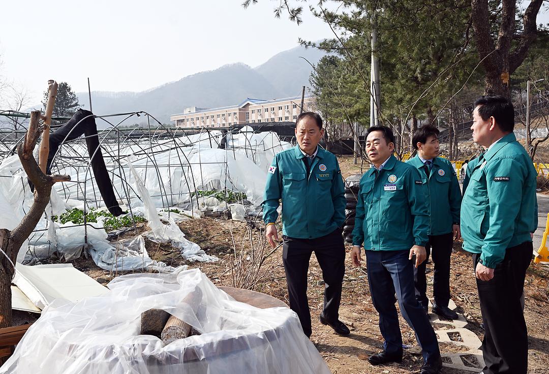 의정부시의회 김연균 의장,  포천시 전투기 오폭사고 피해 주민 위문2