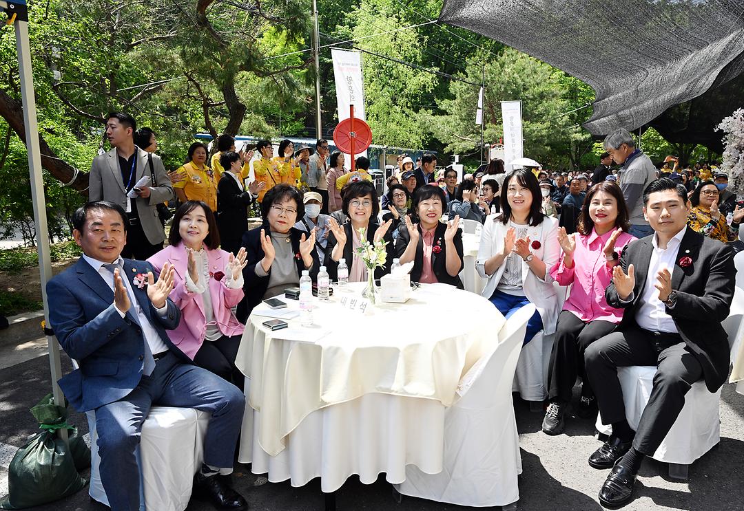 의정부시의회, 제53회 어버이날 기념행사 통해 존경과 감사의 뜻 전달1