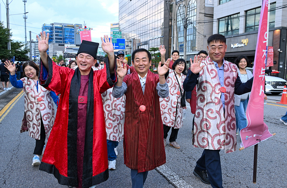 의정부시의회, 제40회 회룡문화제 참여1