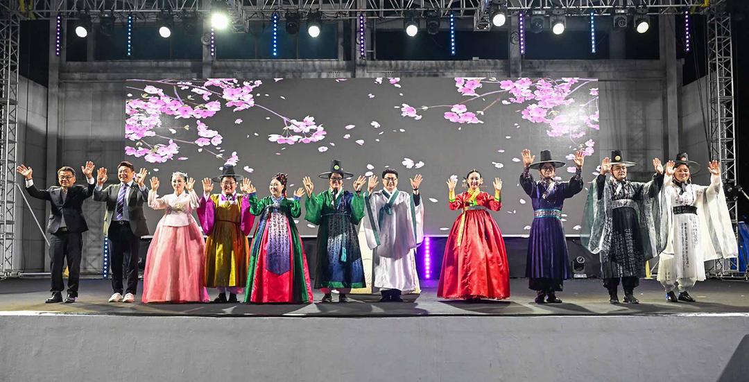 의정부시의회, 제55회 시민의 날 기념식 및 제41회 회룡문화제 참석2